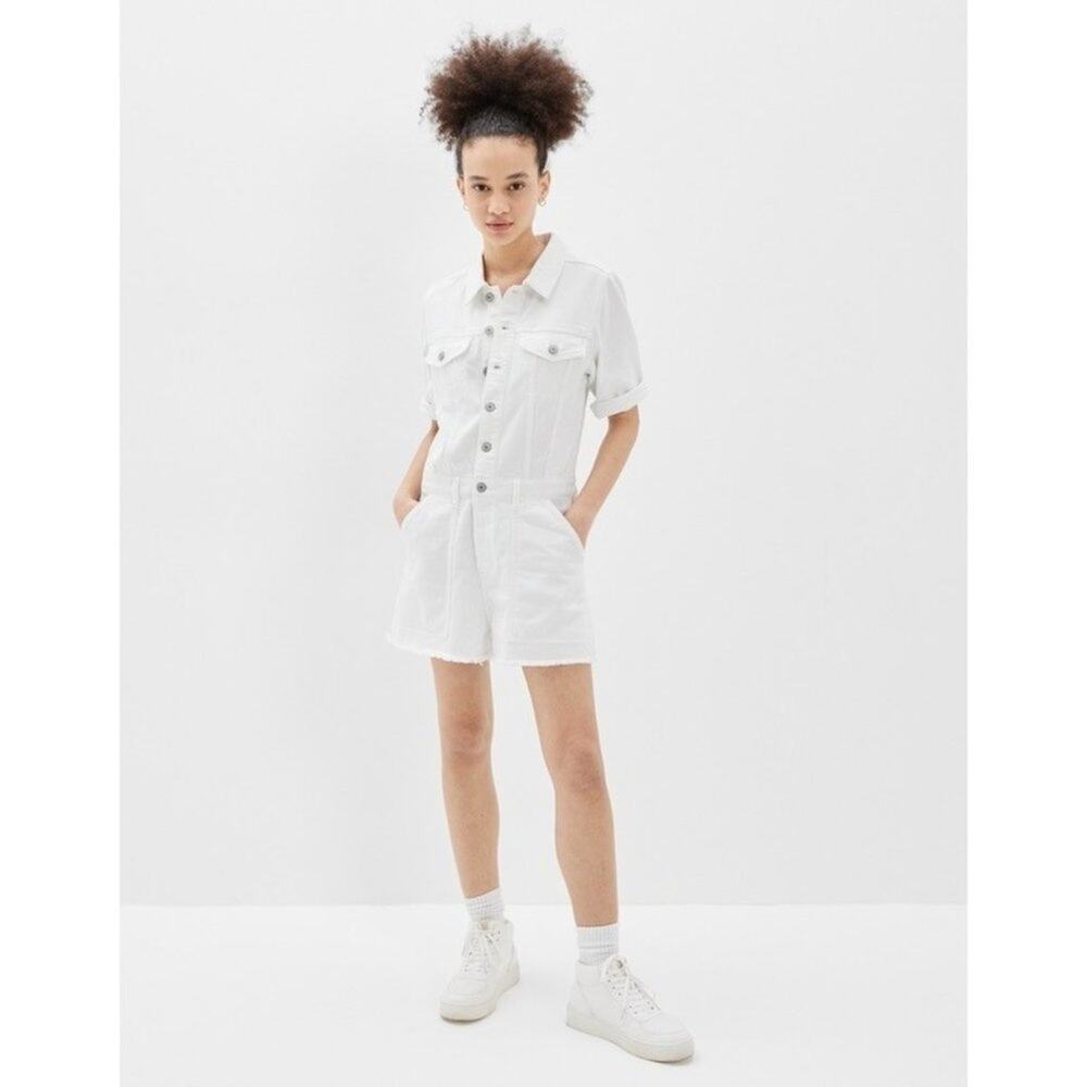 AMERICAN Eagle Romper Womens Medium White Denim Frayed Hem Minimalist‎ Shorts